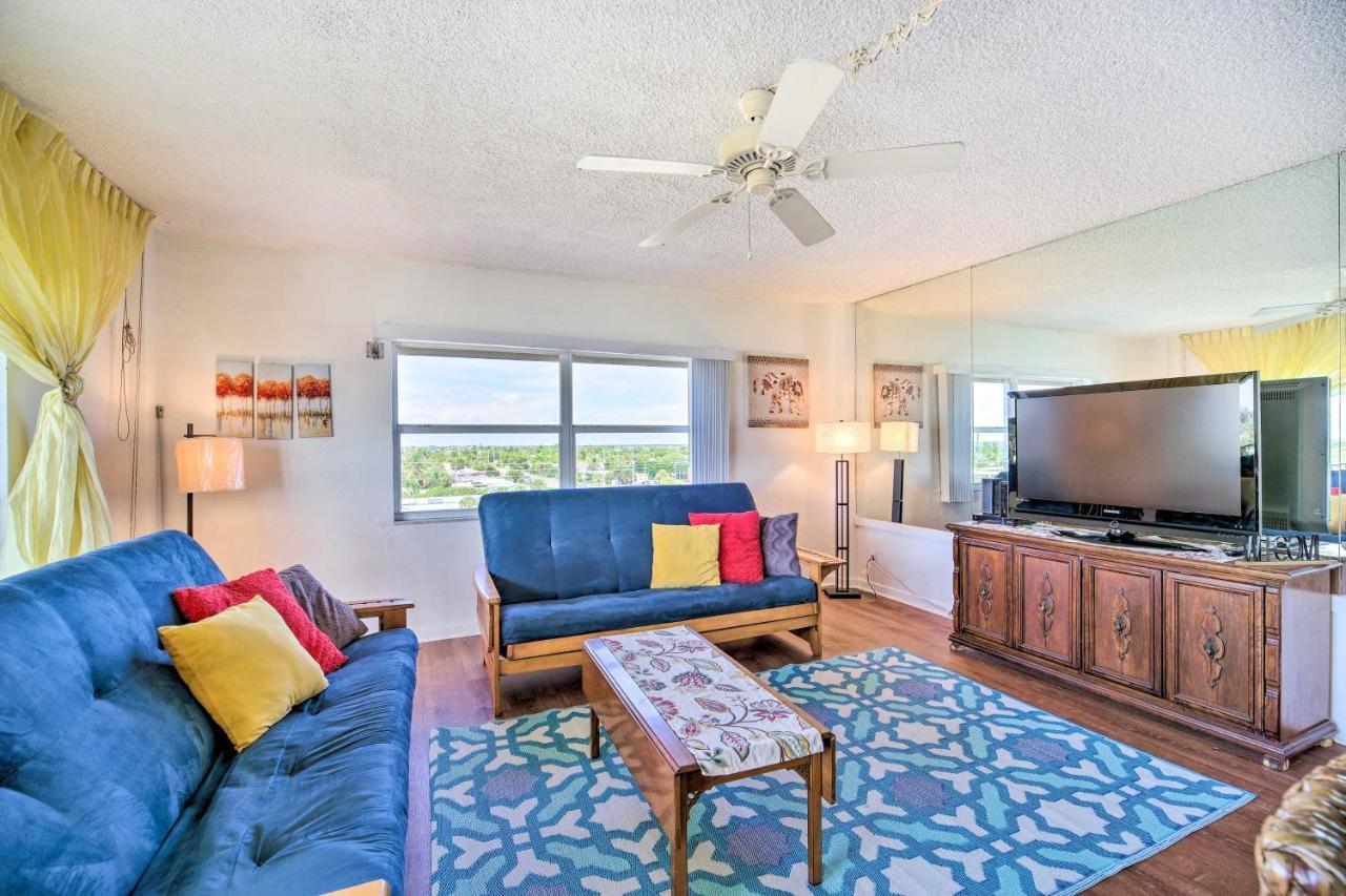 Pet-Friendly Satellite Beach Condo With Balcony! Exteriör bild